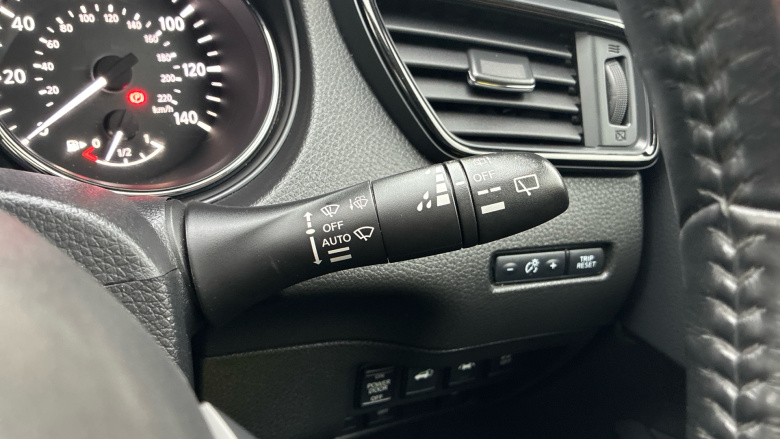 Nissan X-Trail 1.3 DiG-T Tekna 5dr DCT Petrol Station Wagon